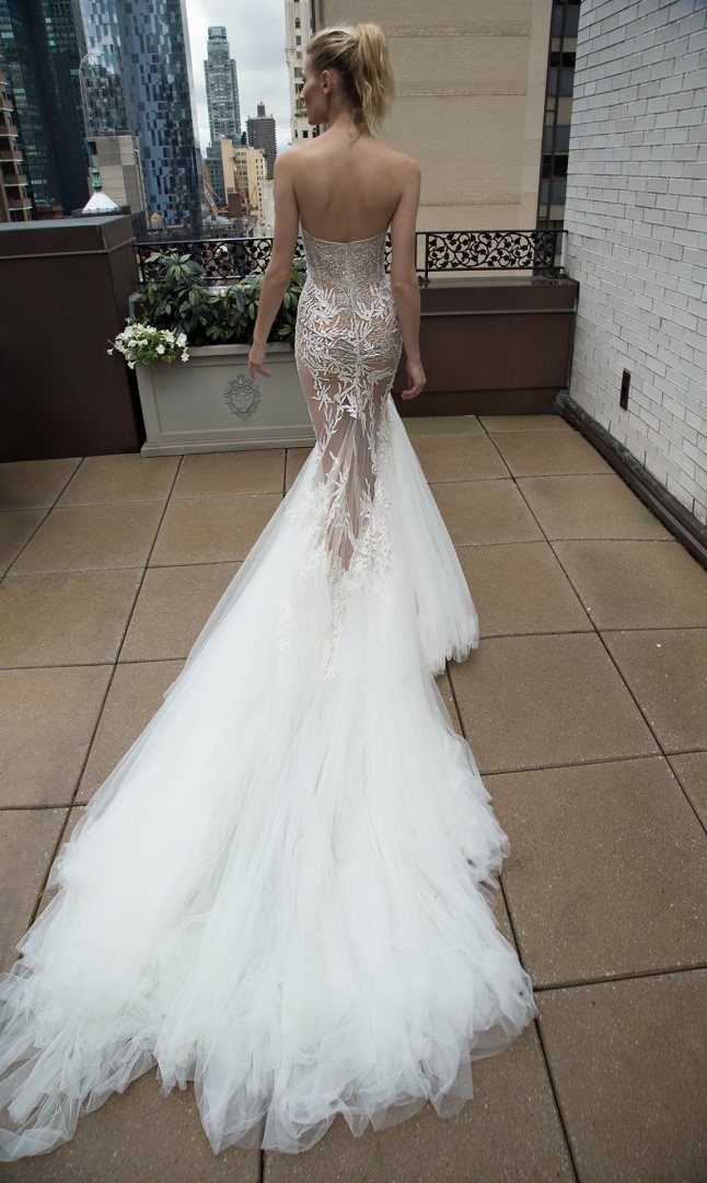 Свадебные наряды Inbal Dror 2016. Фото 38 Свадебные наряды Inbal Dror 2016. Фото 38