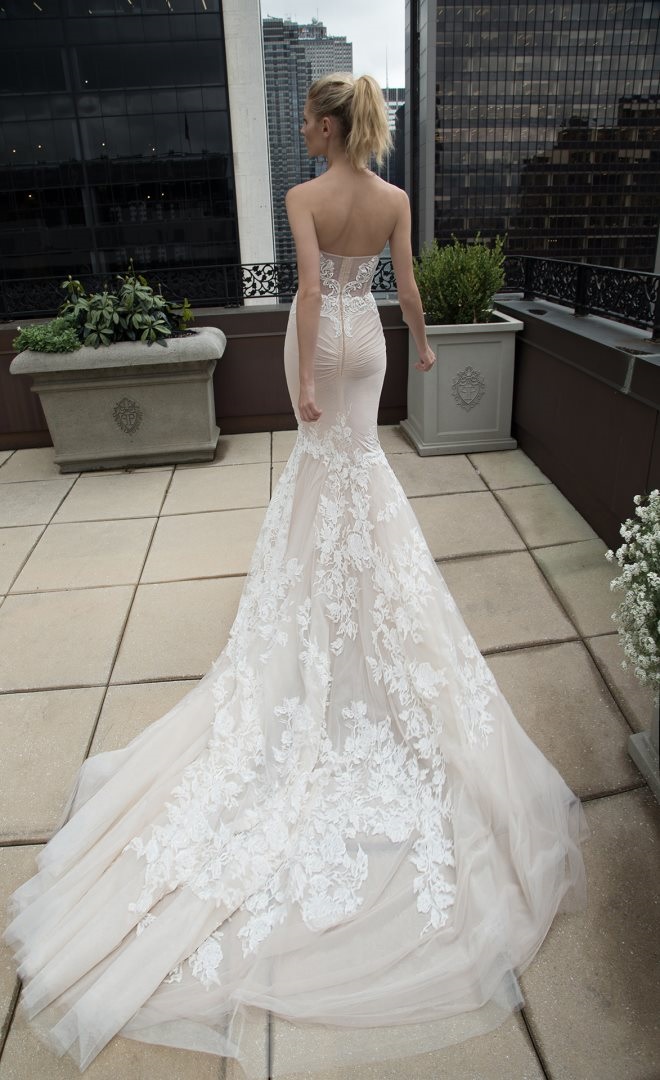 Свадебные наряды Inbal Dror 2016. Фото 47 Свадебные наряды Inbal Dror 2016. Фото 47