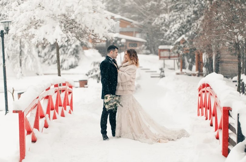 Зимняя свадебная фотосессия на природе: советы и идеи. Фото 3 Зимняя свадебная фотосессия на природе: советы и идеи. Фото 3