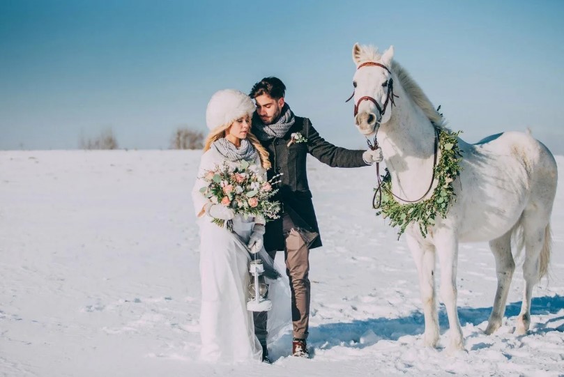 Зимняя свадебная фотосессия на природе: советы и идеи. Фото 10 Зимняя свадебная фотосессия на природе: советы и идеи. Фото 10