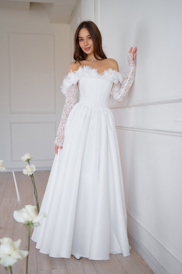 Свадебное платье Мария а-силуэт (принцесса) айвори, из атласа, длинное, в пол, фото, коллекция 2026