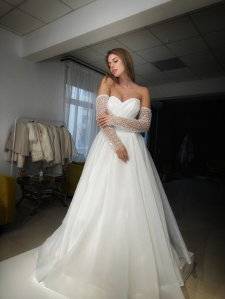 Свадебное платье Bertrasia organza купить в Минске Свадебное платье Bertrasia organza купить в Минске